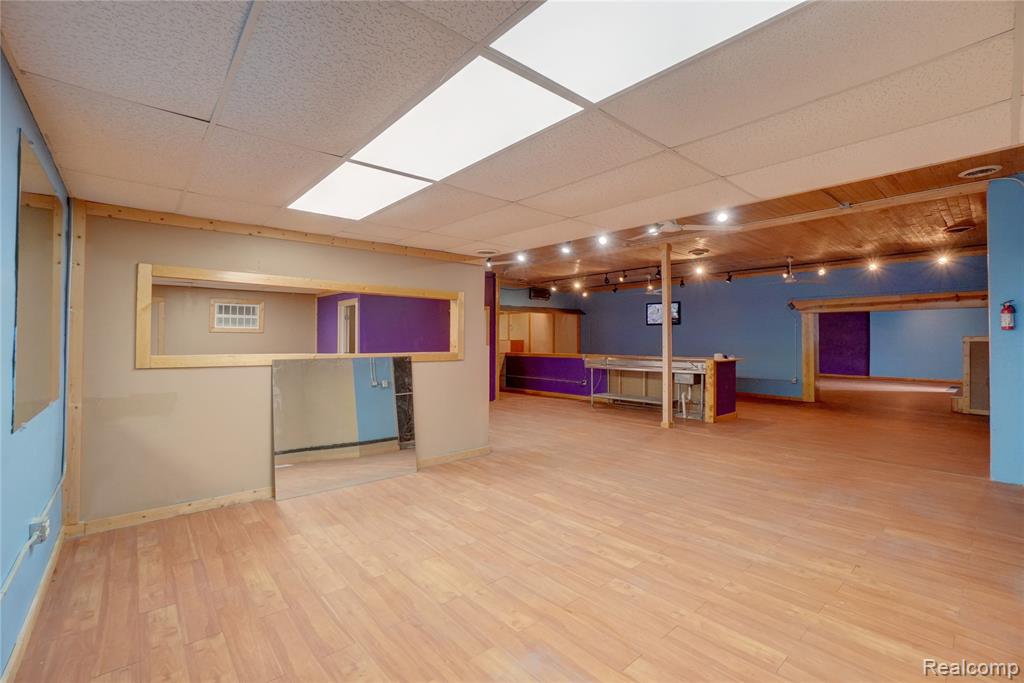 19612 SCHOENHERR Street, Detroit, MI 48205 — Photo 13