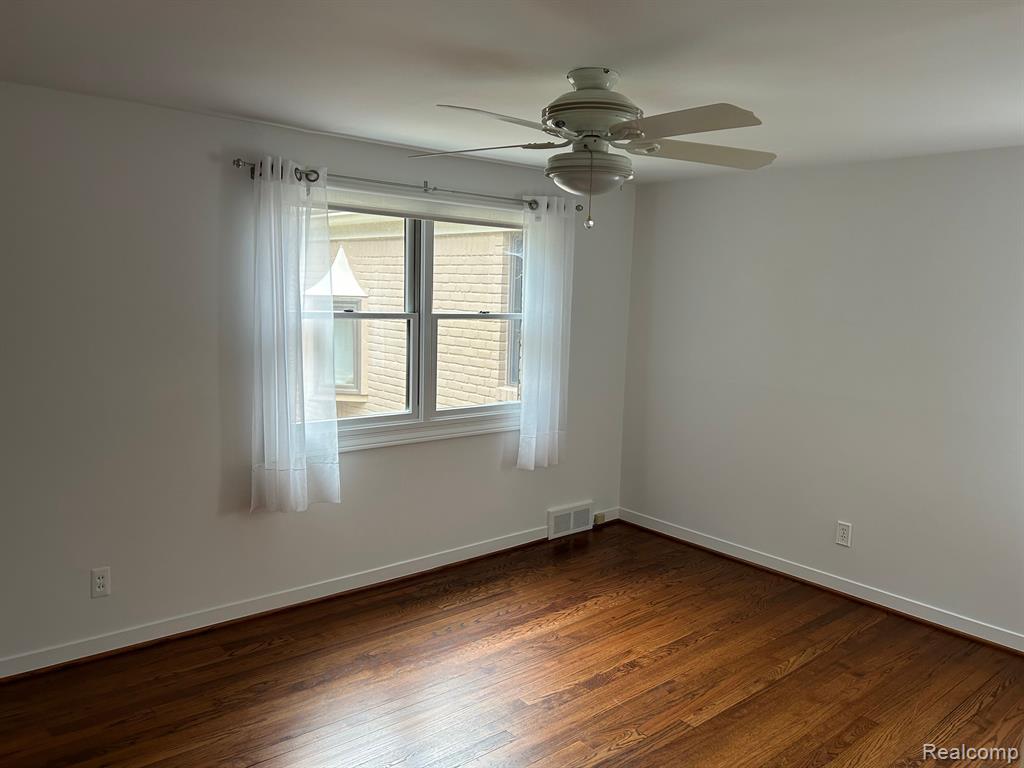719 N ETON Street, Birmingham, MI 48009 — Photo 11
