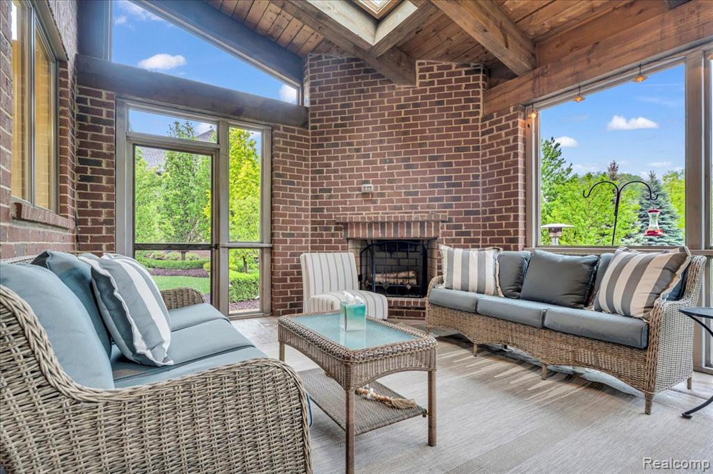 21174 Bridle Run, Northville, MI 48167 — Photo 28