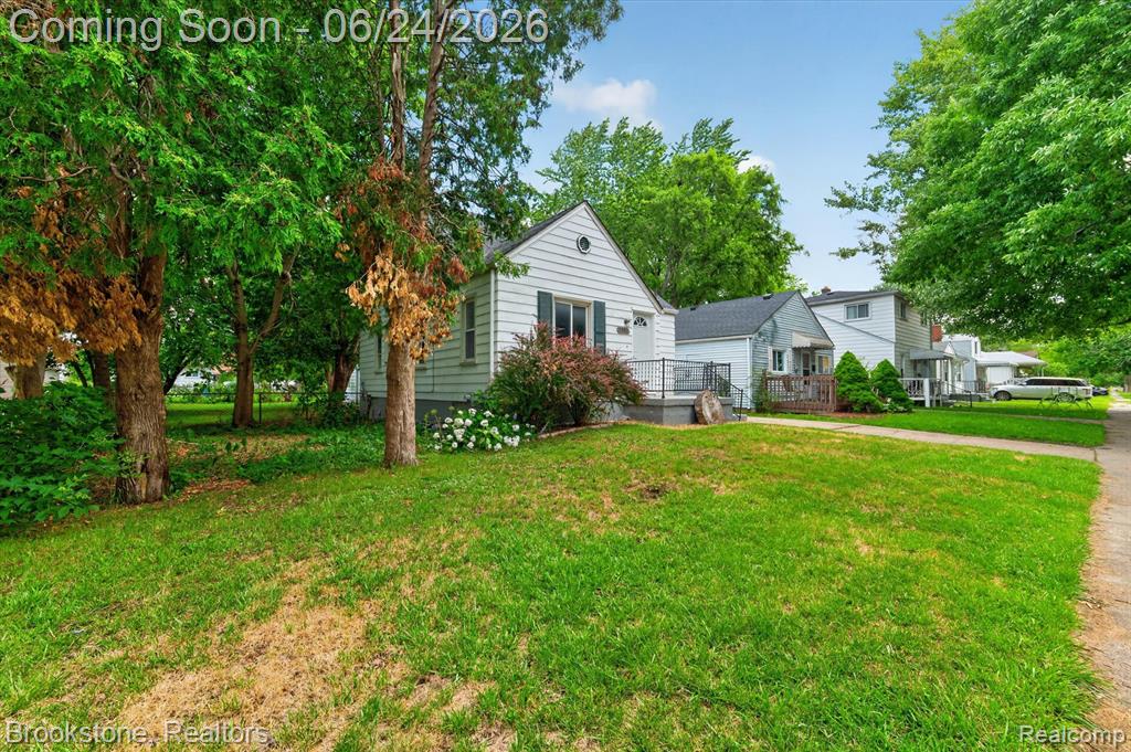 7203 Orchard Avenue, Warren, MI 48091 — Photo 2