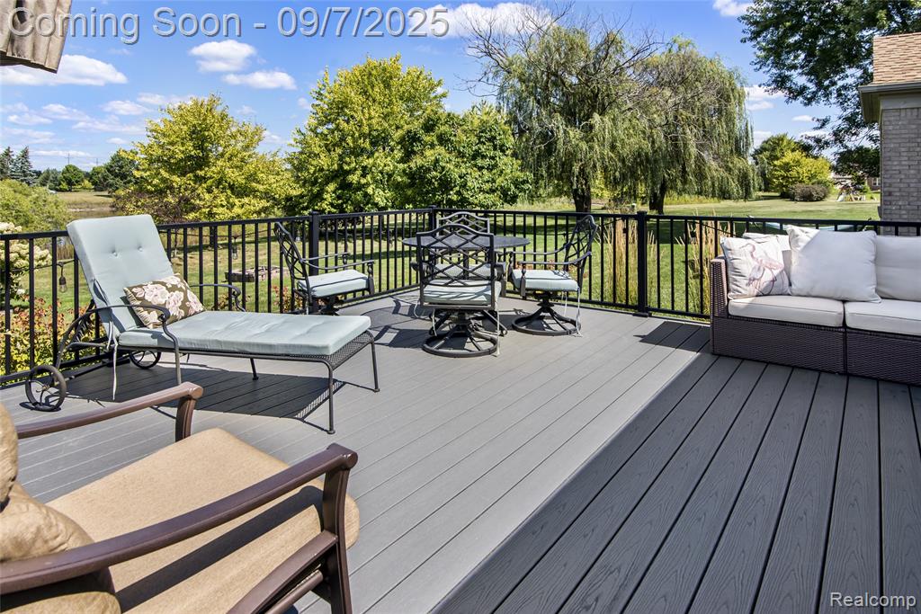 47240 Bayview Court, Canton, MI 48188 — Photo 4