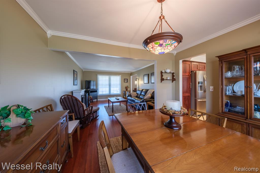 47829 BEN FRANKLIN Drive, Shelby Twp, MI 48315 — Photo 17