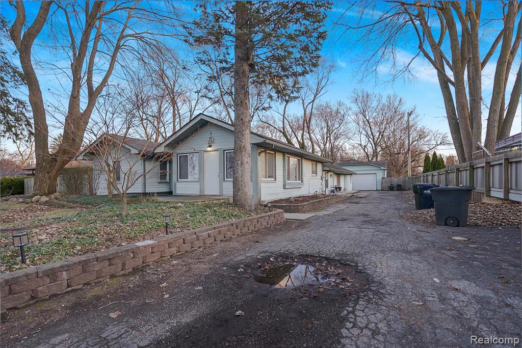 5336 Mansfield Avenue, Sterling Heights, MI 48310 — Photo 27