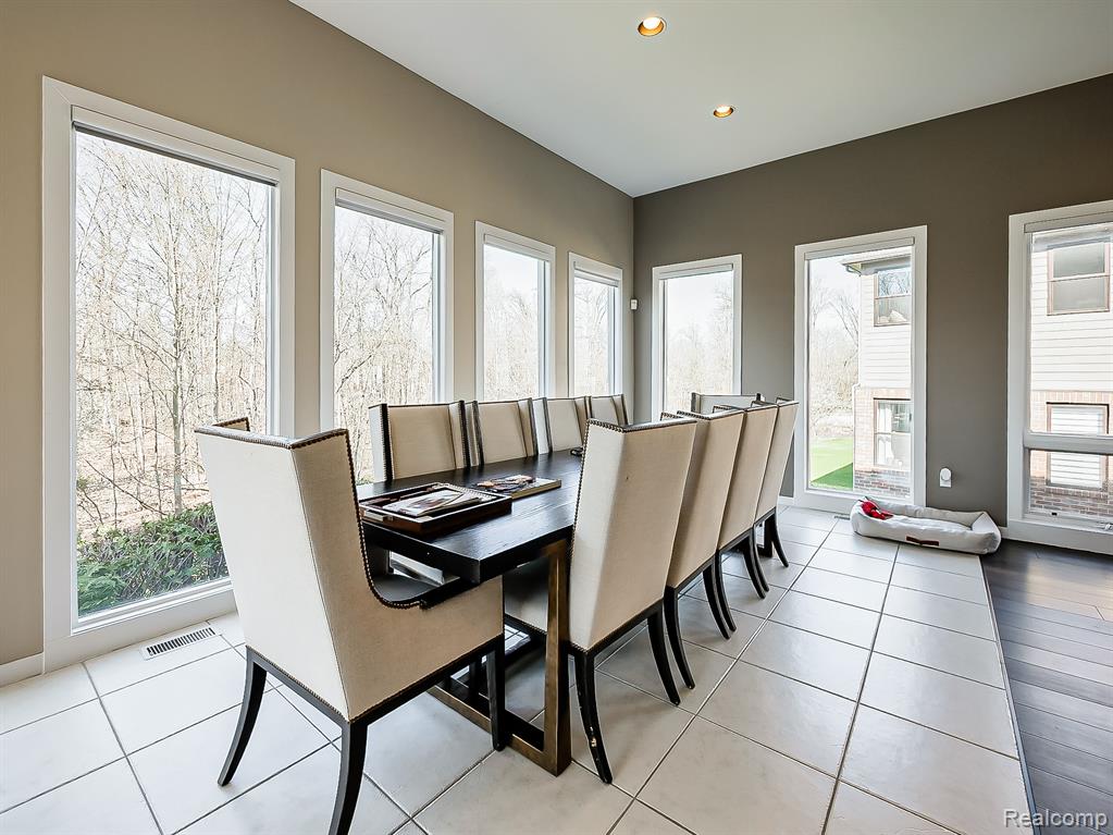 6310 Branford Drive, West Bloomfield, MI — Photo 22