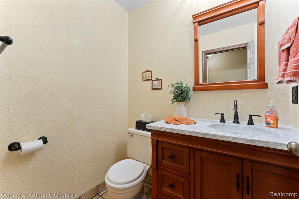 44962 Steeplepath, Novi, MI — Photo 21