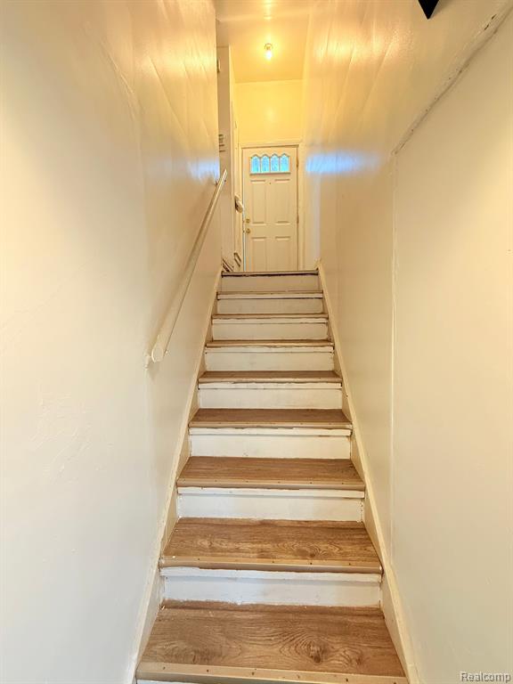 9583 RUTLAND Street, Detroit, MI 48227 — Photo 39