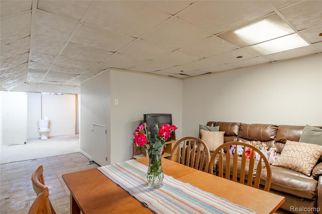 8311 Gulley Street, Taylor, MI 48180 — Photo 22