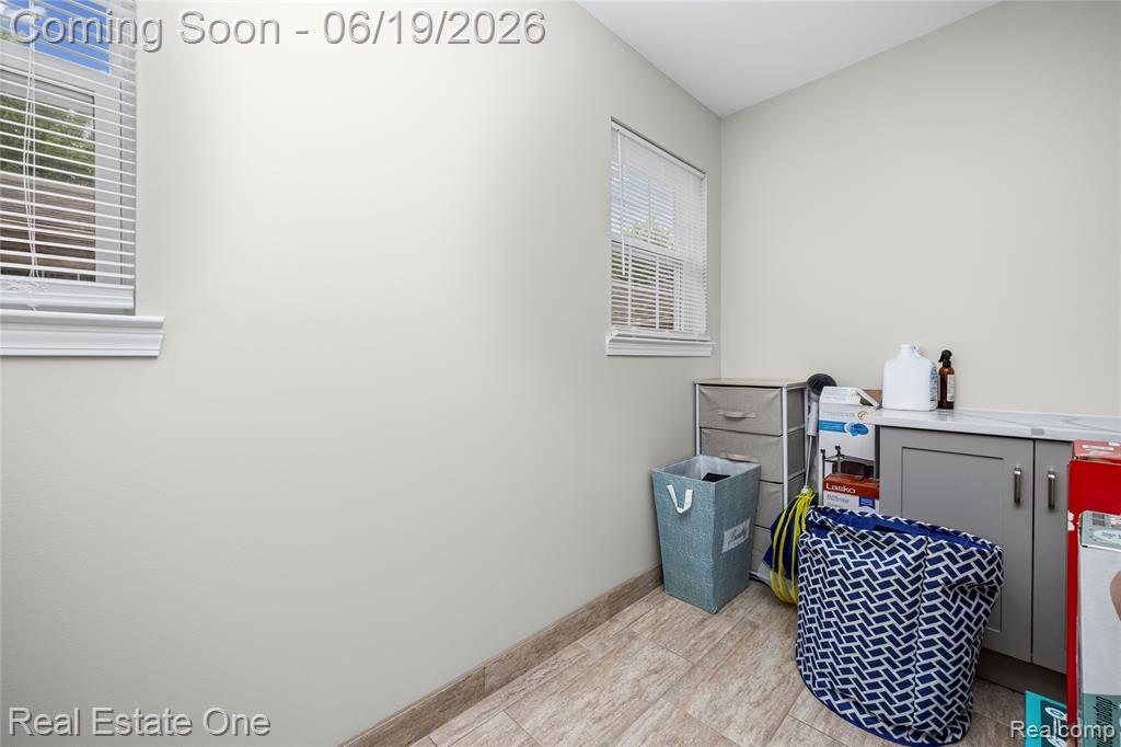 43354 Pendleton Circle, 46, Sterling Heights, MI 48313 — Photo 34