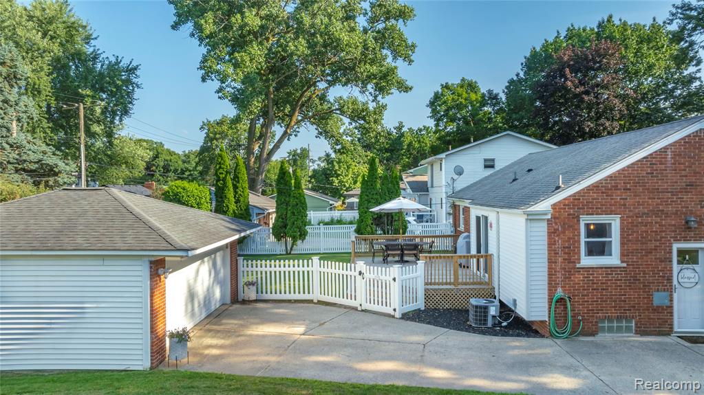 9082 Ball Street, Plymouth, MI 48170 — Photo 36