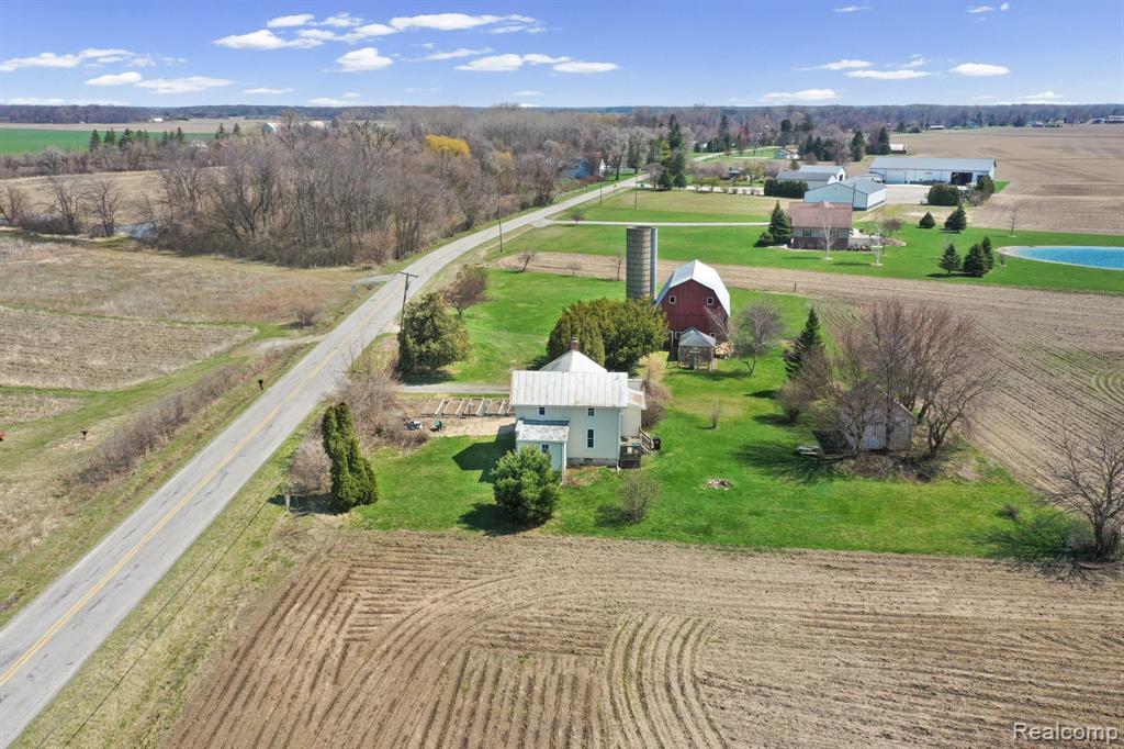 9269 Dixon Road, Monroe, MI 48161 — Photo 32