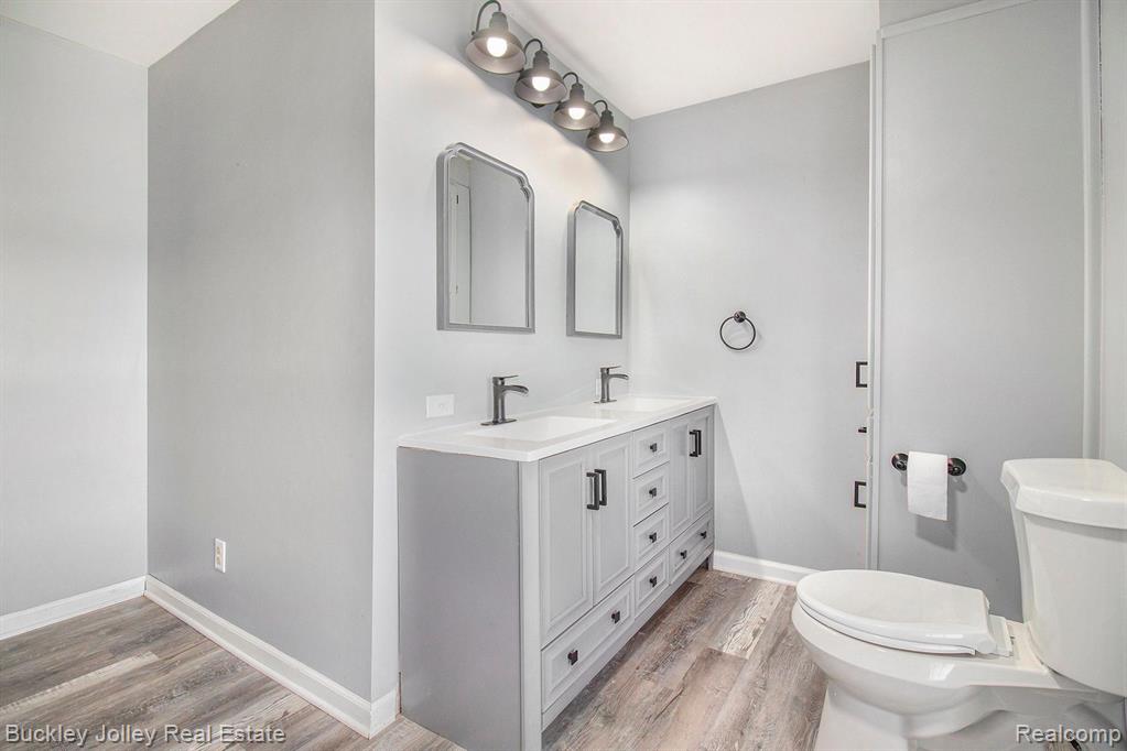 11502 BELL OAK Road, Webberville, MI 48892 — Photo 17