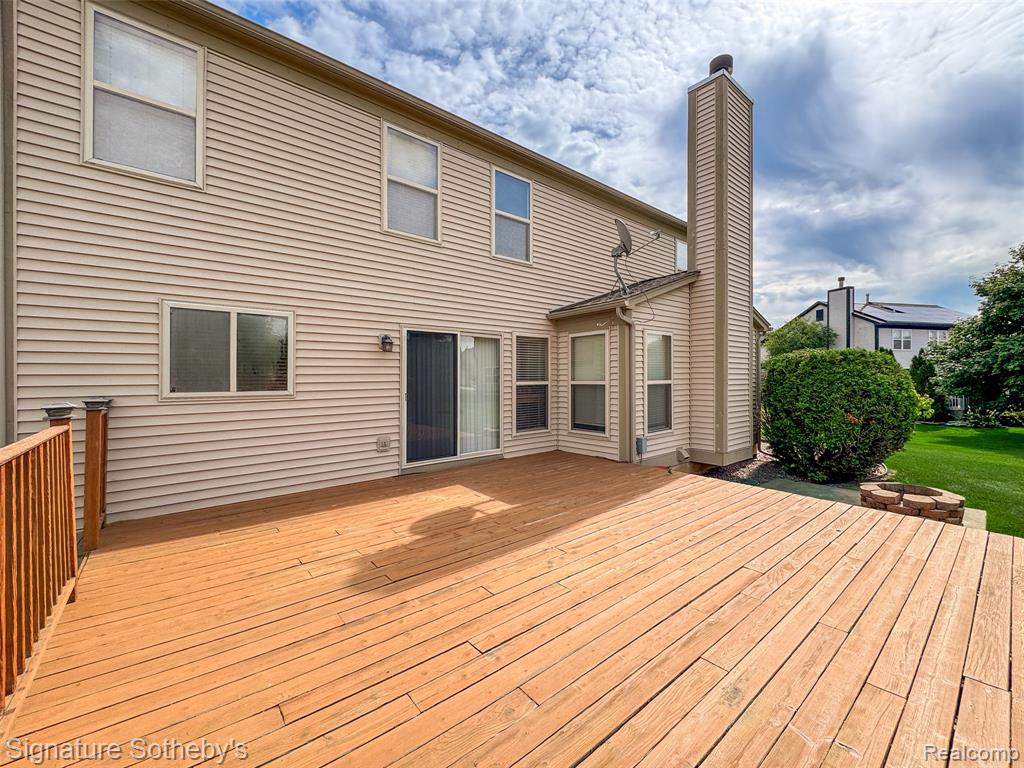 6833 Sadie Lane, Belleville, MI 48111 — Photo 19