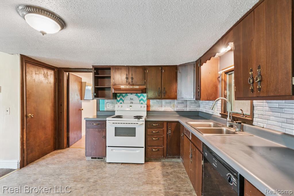 1351 Taylor Road, Tecumseh, MI 49286 — Photo 25