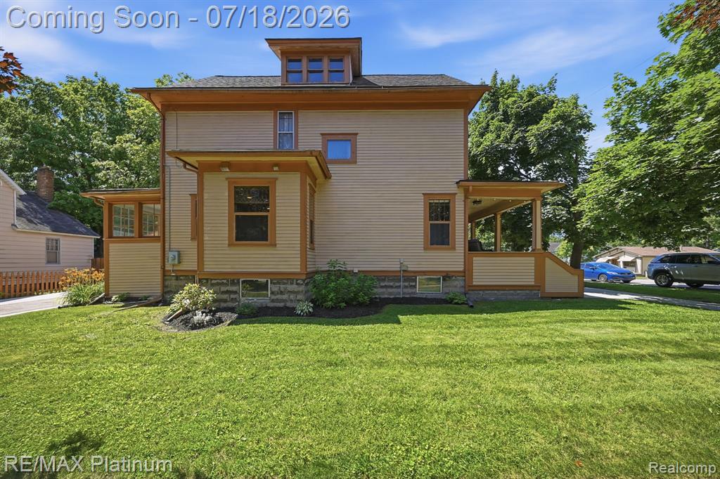 621 N Court Street, Howell, MI 48843 — Photo 54