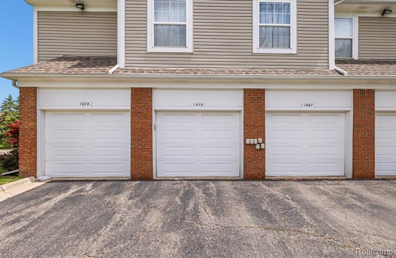 1973 Monarch Drive, Utica, MI 48316 — Photo 23