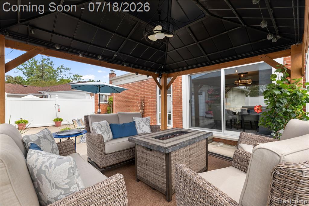 7837 Hugh Street, Westland, MI — Photo 35