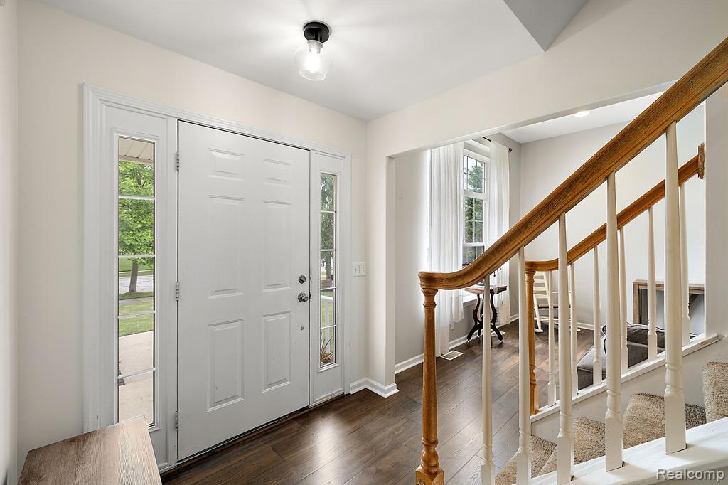 6968 Wellington Drive, Dexter, MI 48130 — Photo 16