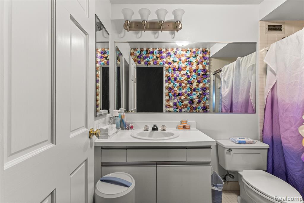 5000 Town Center, 1503, Southfield, MI 48075 — Photo 29