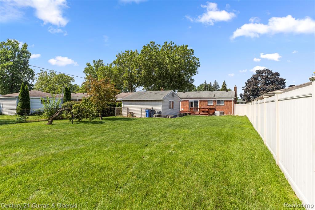 6106 N Charlesworth Street, Dearborn Heights, MI 48127 — Photo 29