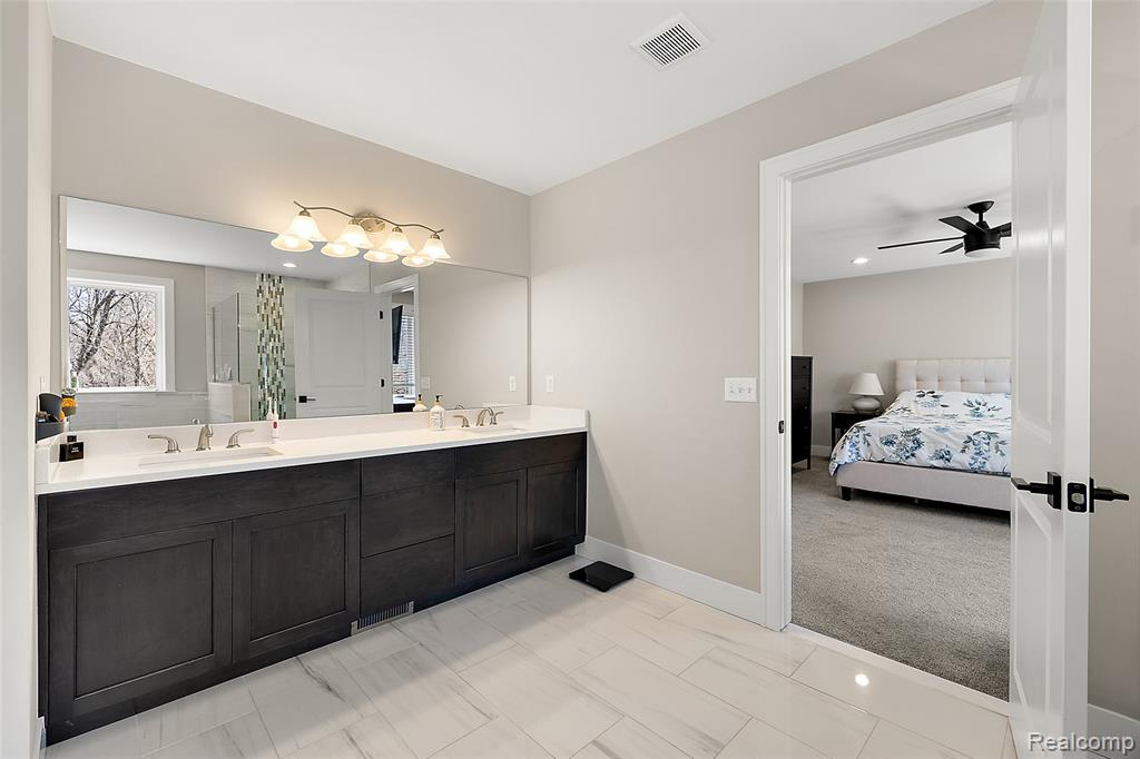 49517 White Mill Drive, Shelby Twp, MI 48317 — Photo 30