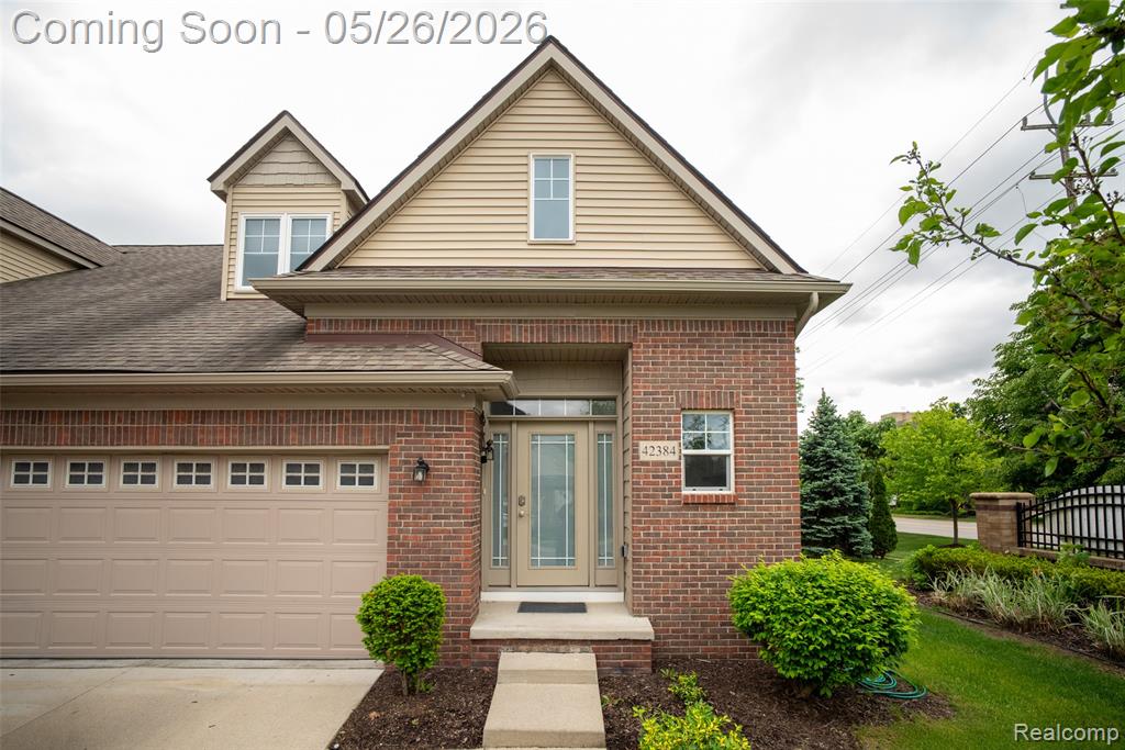 42384 Gateway Dr, Plymouth, MI 48170 — Photo 36