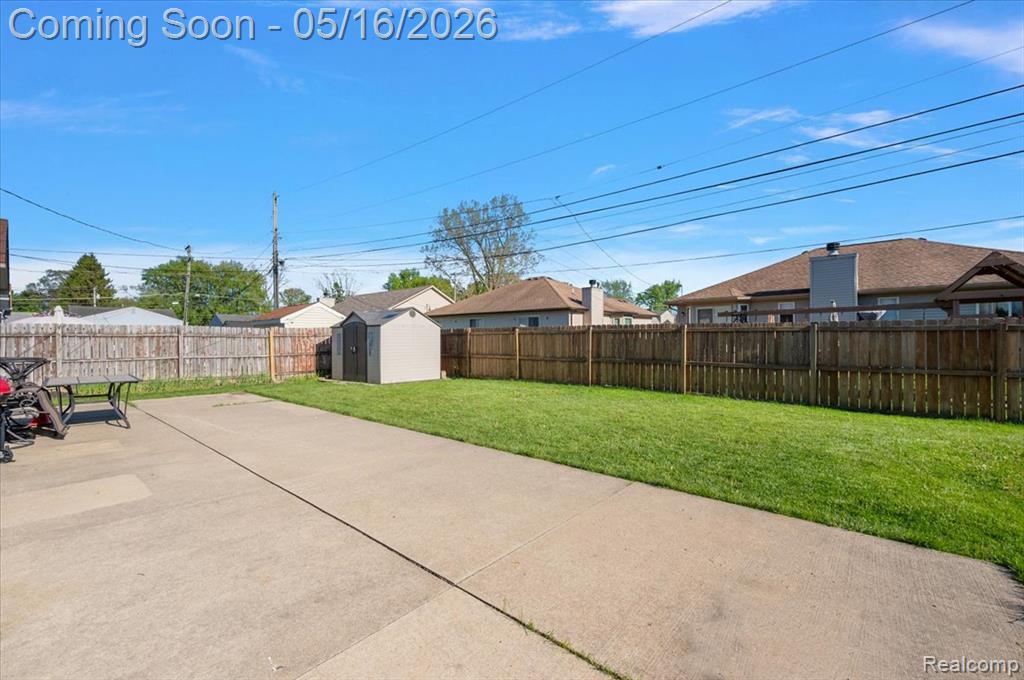 15948 Venice Avenue, Clinton Twp, MI 48035 — Photo 45