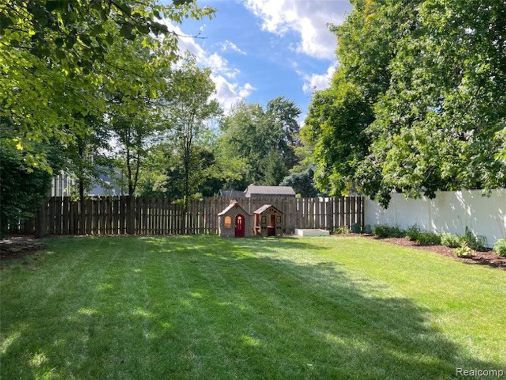 45234 Prestbury Road, Canton, MI 48187 — Photo 43