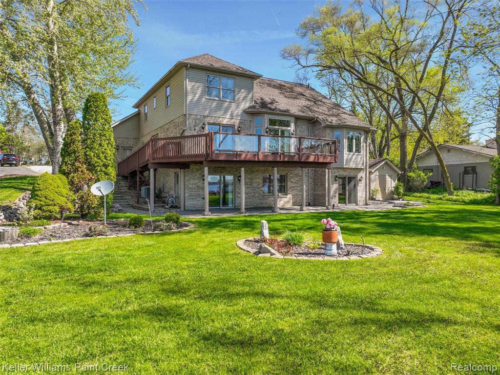 10045 Highland Road, White Lake, MI — Photo 58