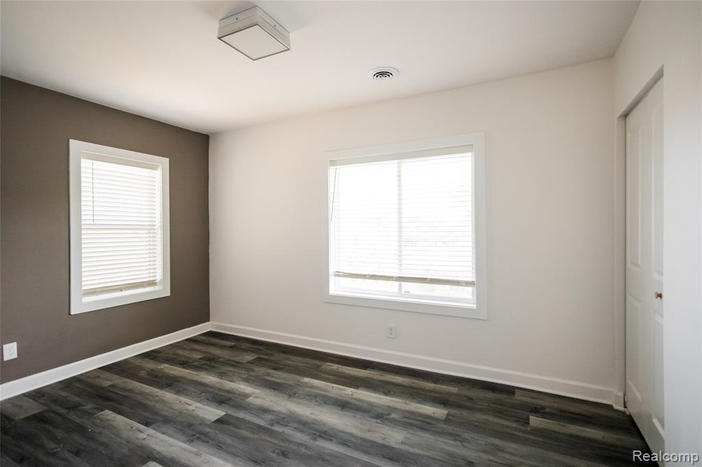 3450 Townsend Street, Detroit, MI 48214 — Photo 14