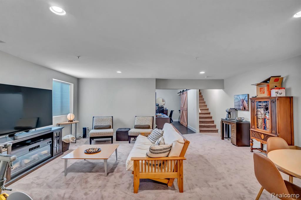 7004 BOULDER POINTE Drive, 89, Washington, MI — Photo 29