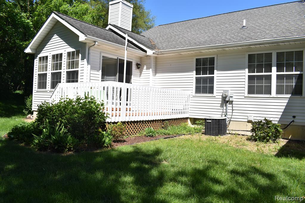 1043 CURZON Street, Howell, MI 48843 — Photo 31