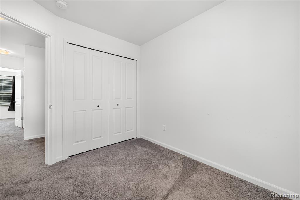 591 Parkside Way, 16, Ferndale, MI 48220 — Photo 21
