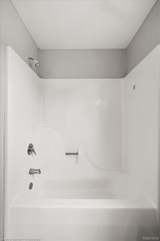 765 1st Street, Fenton, MI 48430 — Photo 16