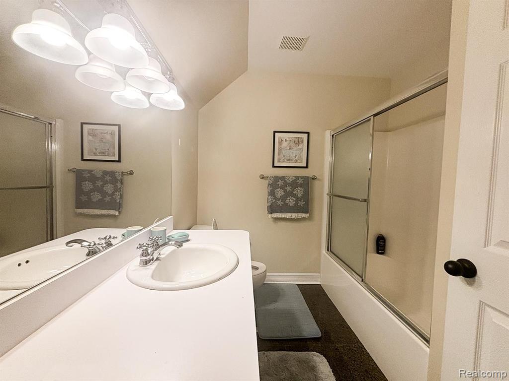 5850 WESTWOOD Drive, Grand Blanc, MI 48439 — Photo 12