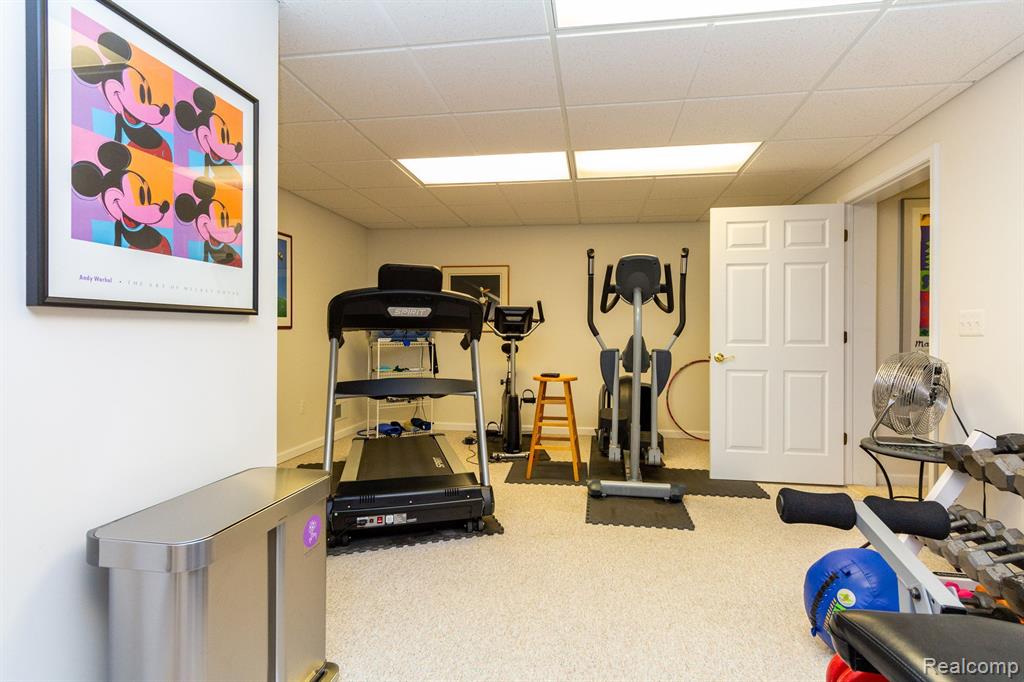 47322 SUNNYBROOK Lane, Novi, MI — Photo 33
