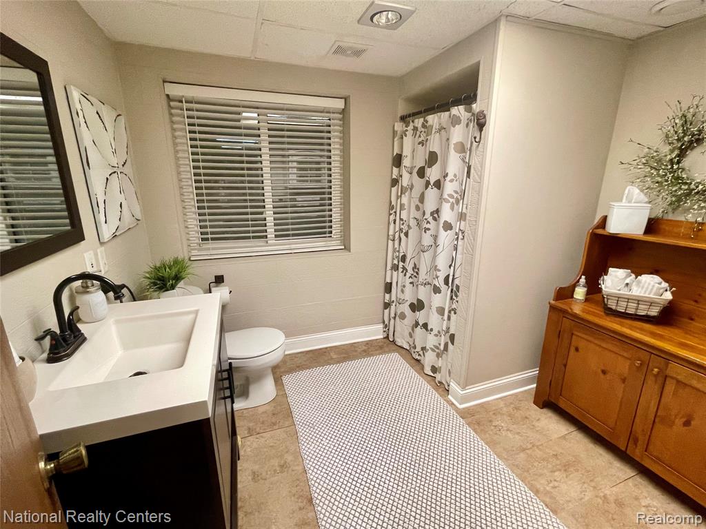 48104 COLONY FARM CIR, Plymouth, MI 48170 — Photo 75