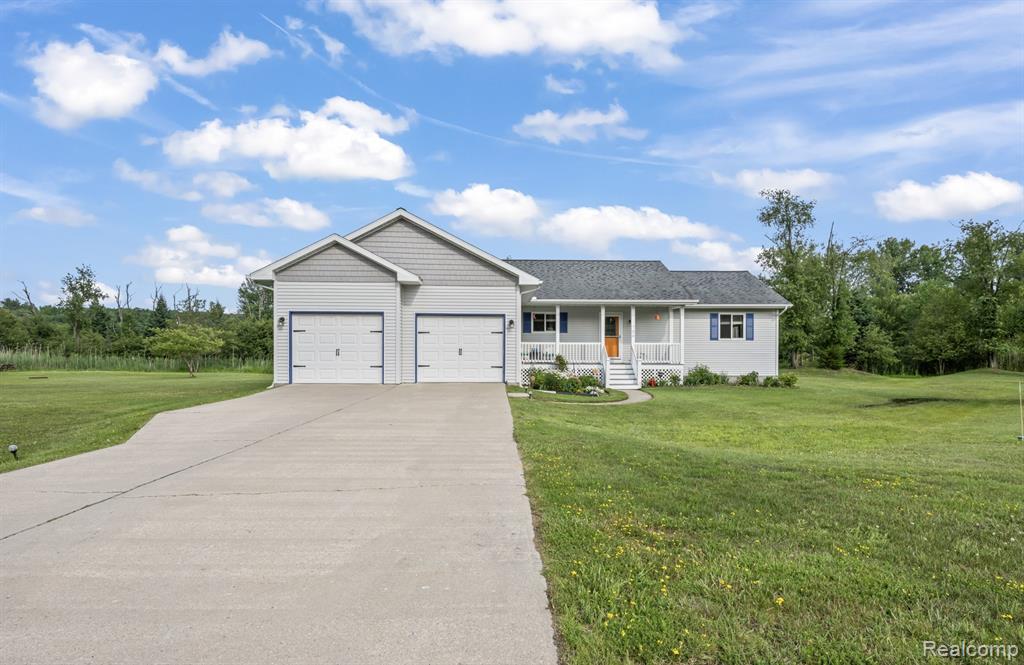 704 Manning Lane, East Tawas, MI 48730 — Photo 3