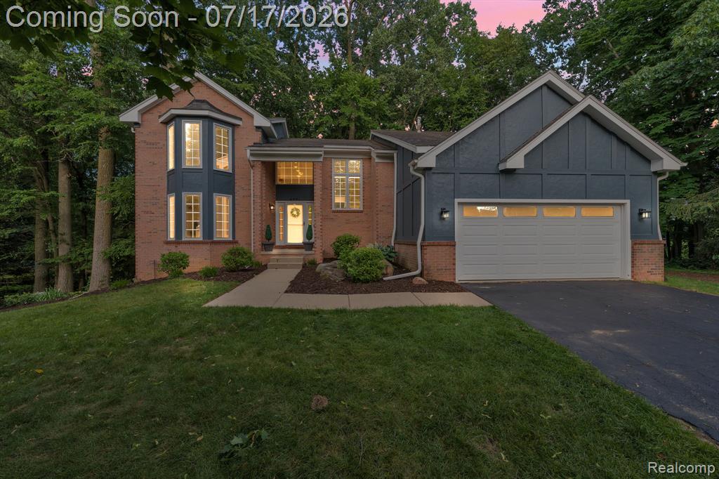 6081 Beachwood Drive, West Bloomfield, MI 48324 — Photo 3