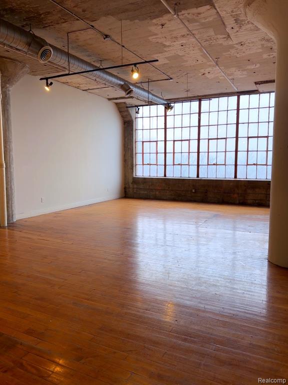 5805 #401 Lincoln Street, Detroit, MI 48208 — Photo 5