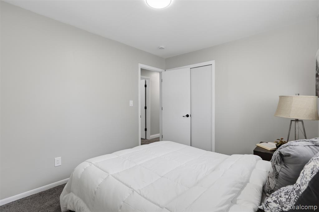 15534 Dixie, Redford, MI 48239 — Photo 14