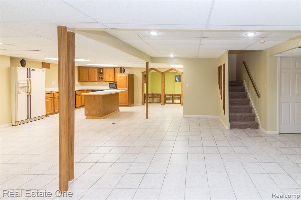 4088 PARKSTONE Court, Troy, MI 48098 — Photo 91
