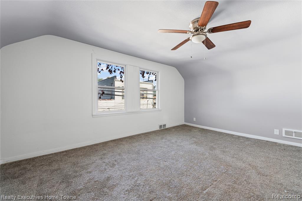 4890 Three Mile Drive, Detroit, MI 48224 — Photo 20