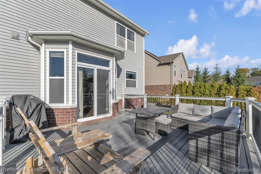 28430 Oakmonte Circle E, New Hudson, MI 48165 — Photo 64