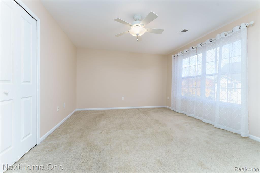 4102 HAMPTON RIDGE Boulevard, Howell, MI 48843 — Photo 23
