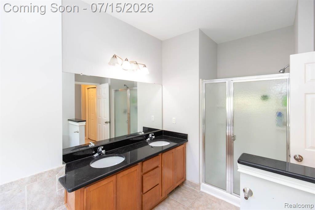 43721 CHERRYWOOD Lane, Canton, MI 48188 — Photo 23