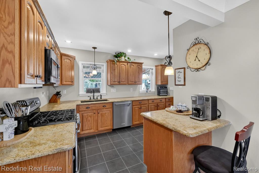 33124 Marquette Street, Garden City, MI — Photo 12