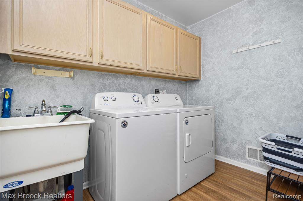 35263 Kings Forest Boulevard, Clinton Twp, MI 48035 — Photo 30