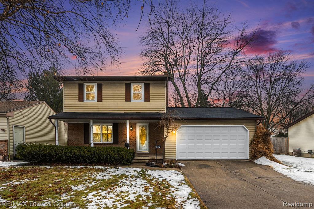 537 SPRING Lane, Flushing, MI 48433 — Photo 2