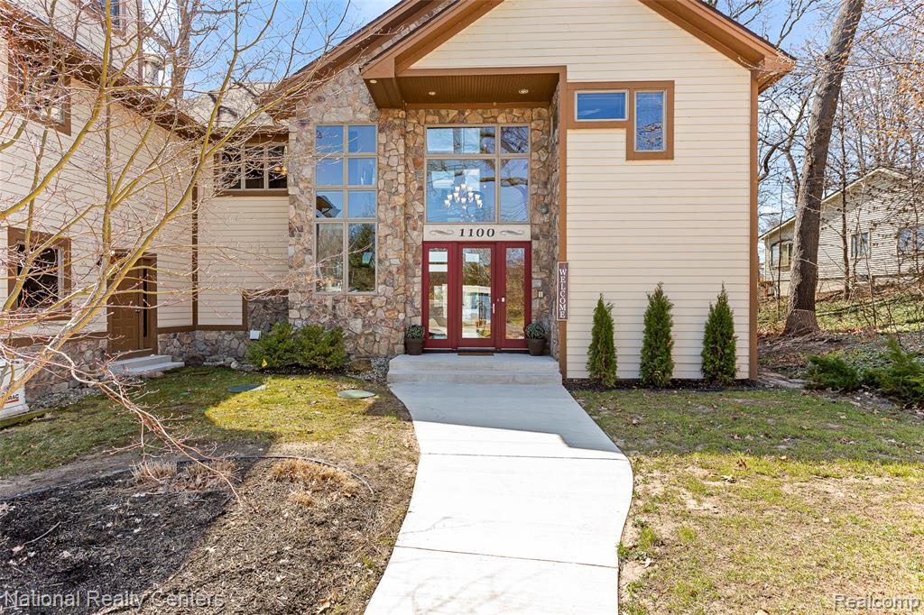 1100 Clearwater Boulevard, White Lake, MI — Photo 95