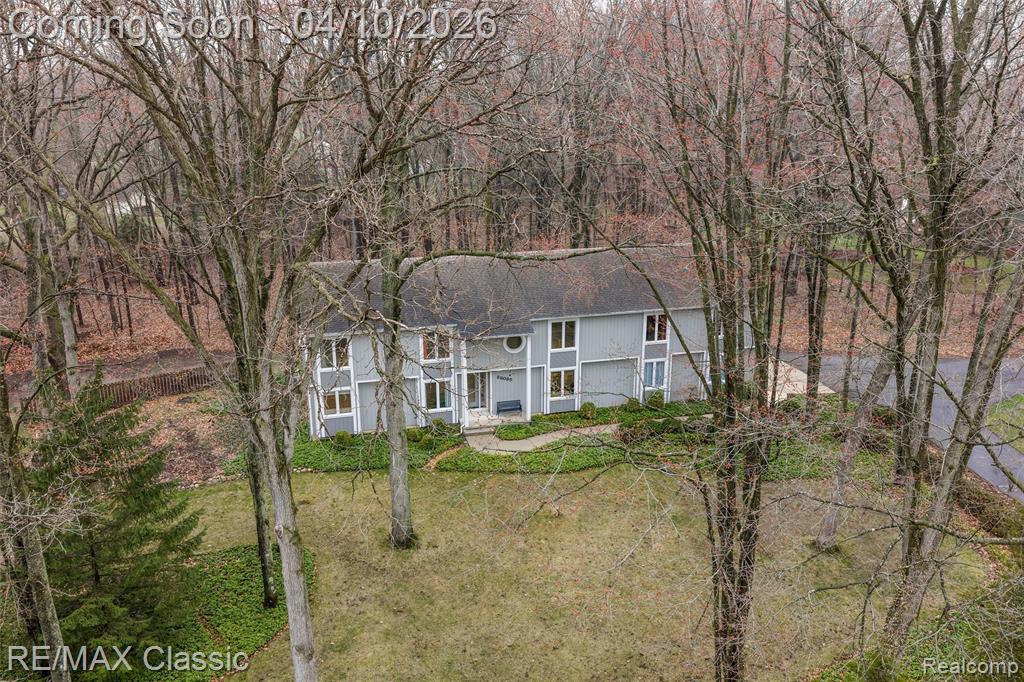 28085 Marcellus Drive, South Lyon, MI 48178 — Photo 2